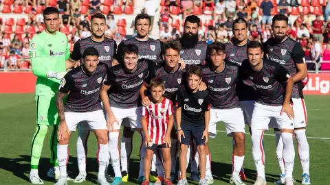 Alex Padilla con el Athletic de Bilbao