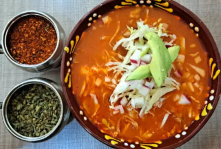 ¡Noche mexicana! Esto costaría hacer un pozole este 15 de septiembre en Jalisco