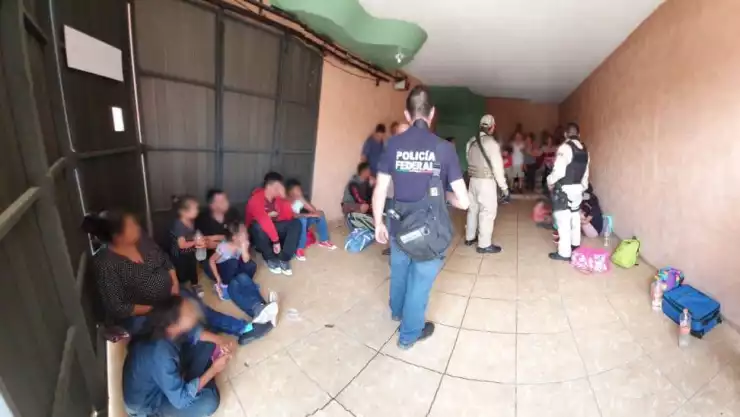 recatan a 147 migrantes centroamericanos en tabasco