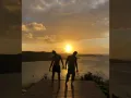 Ricky Martin y su pareja puesta de sol.jpg