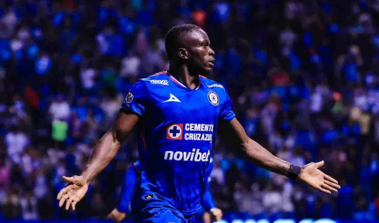 Cruz Azul Larcamón FIFA