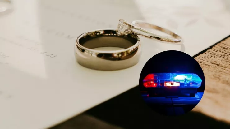 Foto de anillos de matrimonio y de torreta de policía.