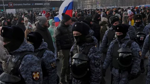 Vladimir Putin elogia a soldados rusos en Ucrania