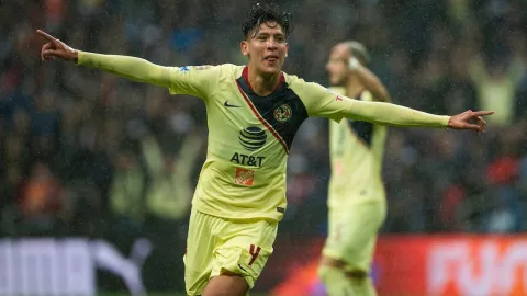 Edson Álvarez del América