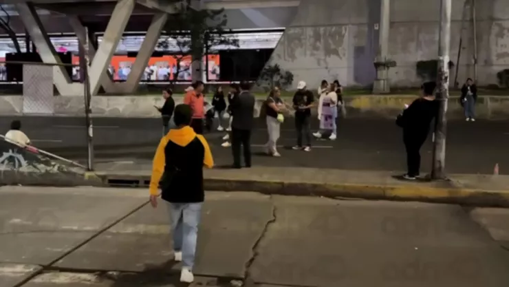 Bloqueo Metro Universidad hoy 4 de junio 2025