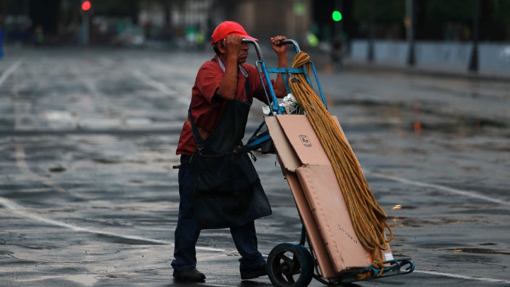 Lluvia ligera en la capital