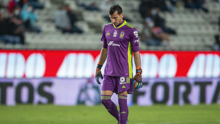 Nahuel Guzm&aacute;n, portero de Tigres