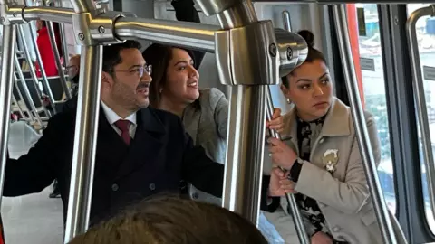 La reapertura de la Línea 12 estuvo encabezada por el jefe de Gobierno de la CDMX, Martí Batres