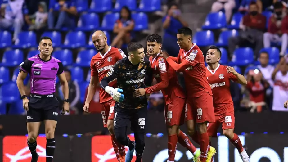 Tiago Volpi marca desde los 11 pasos ante Puebla en la Liga MX