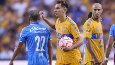Tigres, Cruz azul, Liga MX, Jornada 1