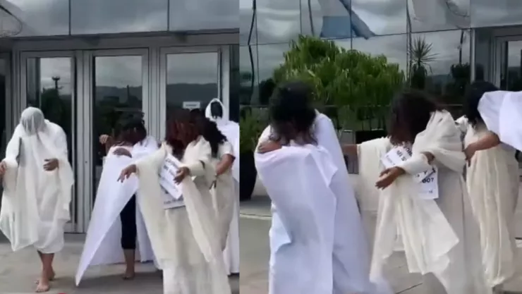 MAESTROS DE ARGENTINA PROTESTAN VESTIDOS DE LA LLORONA