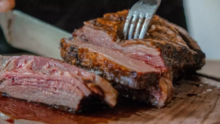 ¿Es un pecado de Semana Santa 2025? Esto pasa si como carne roja en Viernes Santo