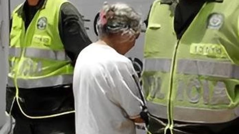 Abuela roba 1 kilo de aroz y la detienen.