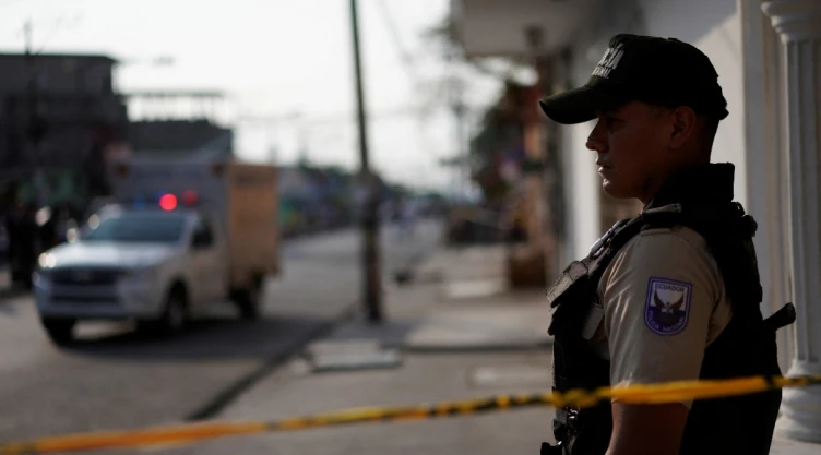 Policías heridos en cárcel de Ecuador