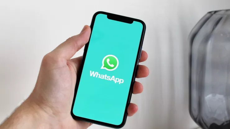 Las cosas que puedes hacer con inteligencia artificial en WhatsApp