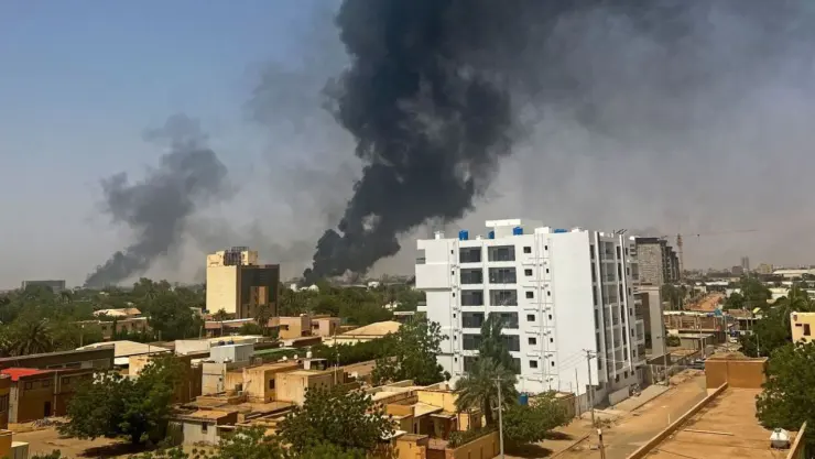 Conflicto en Sudán: Hay 11 mexicanos atrapados; embajada les pide no salir