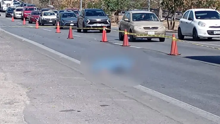 Sujeto muere al intentar cruzar el Periférico de Mérida