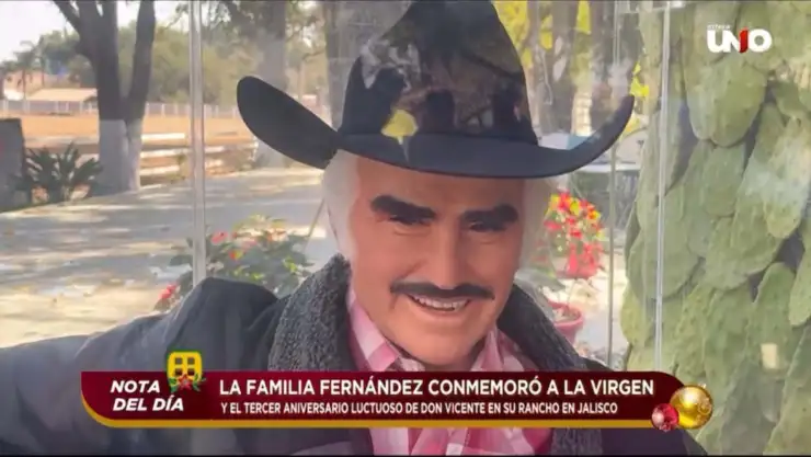 familia-fernandez-conmemoro-virgen-tercer-aniversario-luctuoso-don-vicente.jpg