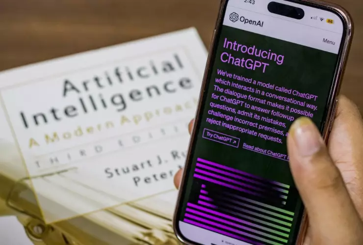 ¿Qué es lo que no debes preguntarle a ChatGPT? Esto pasa si lo haces