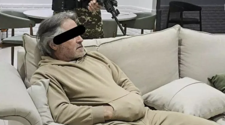 Niegan amparo a hijo de Bermúdez Requena para liberar sus cuentas bancarias