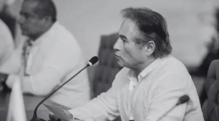 Hernán Bermudez en conferencia