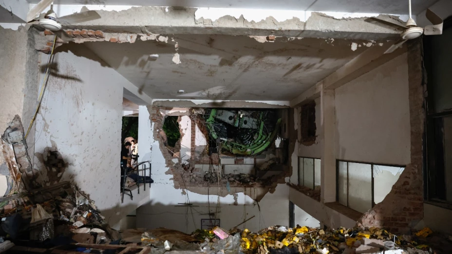 El avión cayó a menos de un minuto después de despegar