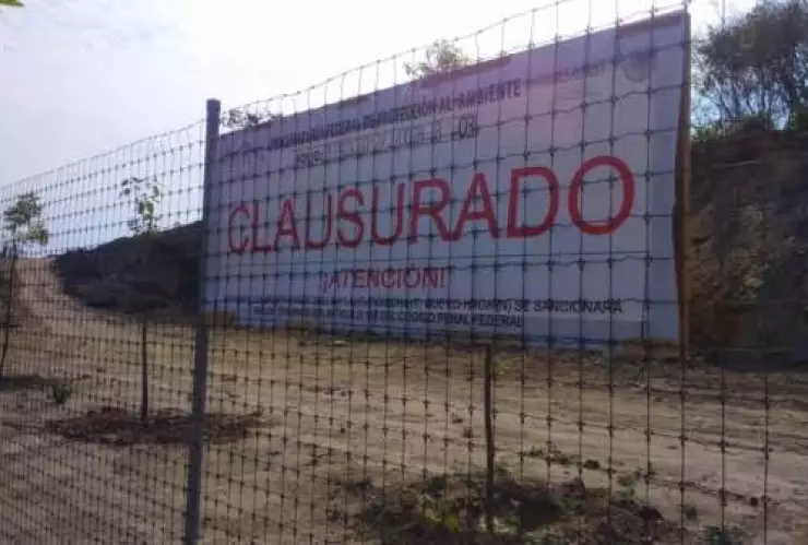 Clausuran proyectos habitacionales en costa de Oaxaca