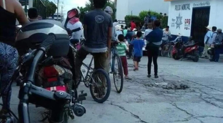 Pobladores de Tepapayeca, en el municipio de Tlapanalá, Puebla, hicieron justicia por propia mano.