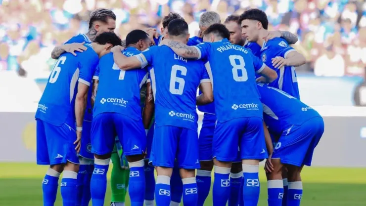 fernando-bustos-jugador-leyenda-cruz-azul.jpg