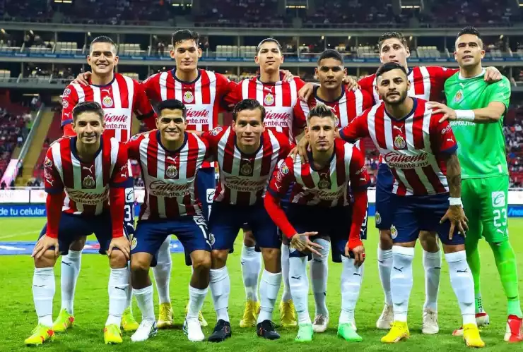 Chivas viajará a España para duelos amistosos