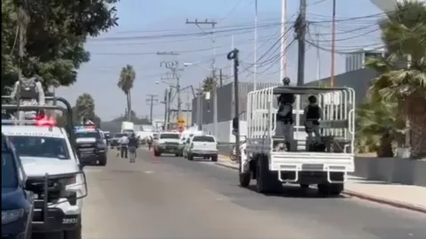 ataque-armado-frente-a-guardia-nacional-en-tijuana-deja-3-heridos.jpg