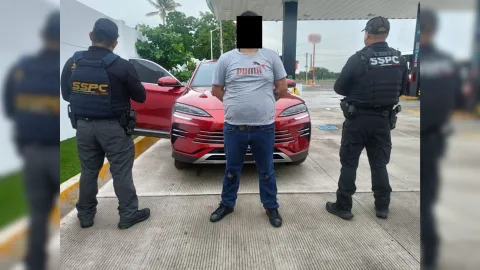 Luis Clemente N, detenido tras despojar una camioneta en Culiacán