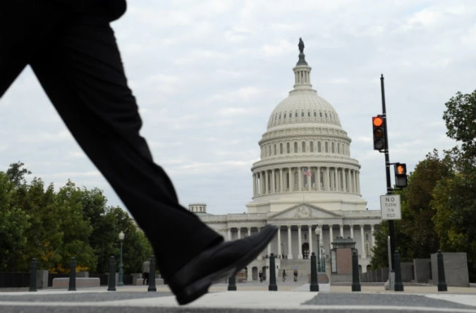 El monto que dejó de circular en la economía de Estados Unidos por la suspensión de los gastos no esenciales del gobierno tendrá un costo de al menos 0.6 por ciento en el crecimiento anualizado del país