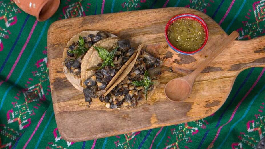 RECETA La Conquista del Sabor y quesadillas de huitlacoche.