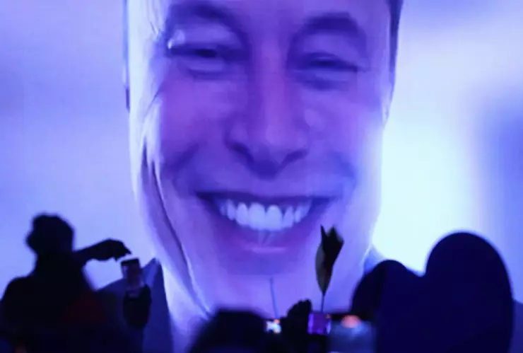 Elon implementó 120 horas semanales de trabajo dentro de una de sus empresas