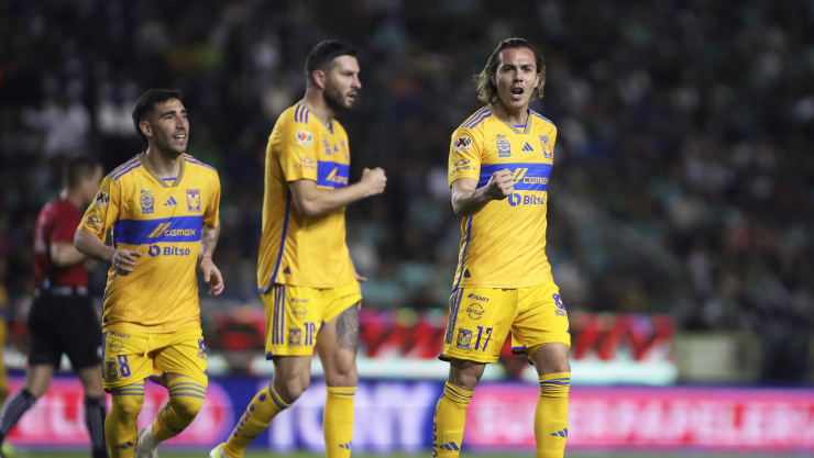 ¿El refuerzo soñado? Estas son las opciones de Chivas para fichar a este crack de Tigres