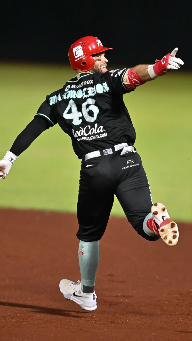 Diablos Rojos del México vencen 5-4 a Piratas de Campeche juego 4