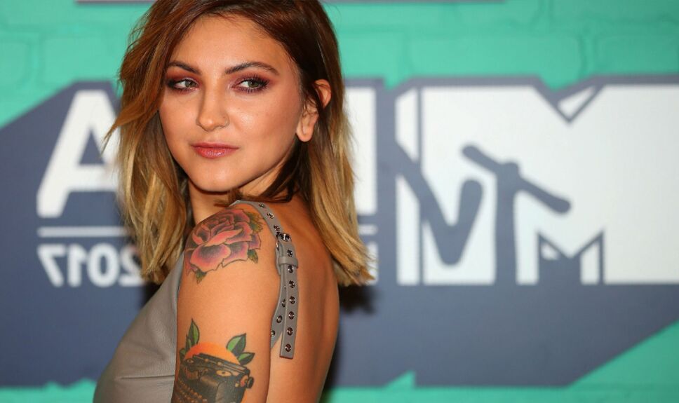 Julia Michaels