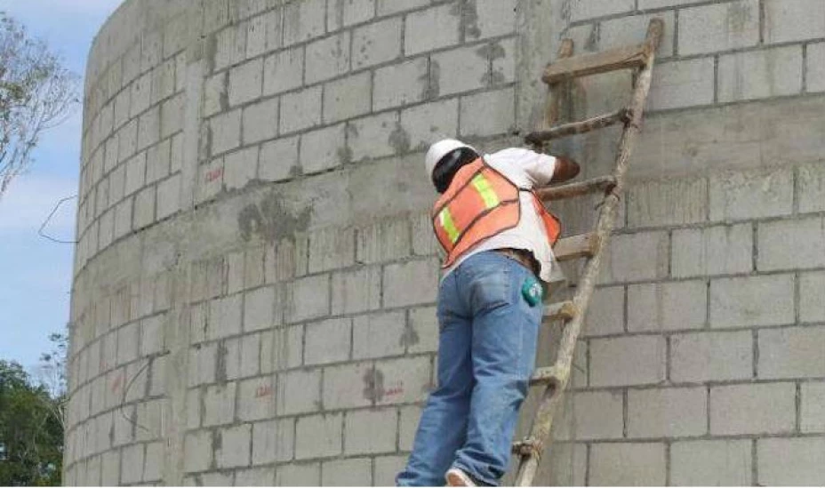 Londres no puede licitar proyectos por la escasez de mano de obra.