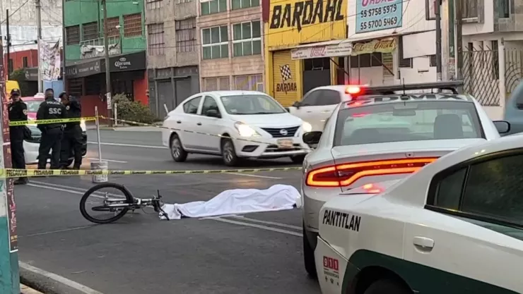 CDMX: Ciclista muere atropellada por una grúa sobre el Eje 5, en la Agrícola Oriental