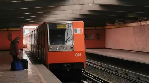 Metro CDMX objetos vías 2021