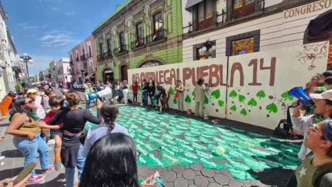 Congreso de Puebla aprueba la despenalización del aborto hasta la semana 12