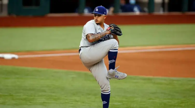 Julio Urías brilla con Dodgers.jpg