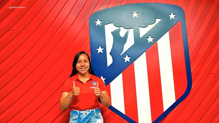 delantera mexicana Charlyn Corral
