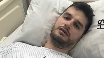 /famosos/adrian-marcelo-hospitalizado-rumores-crisis-de-salud-divorcio-pb-notas