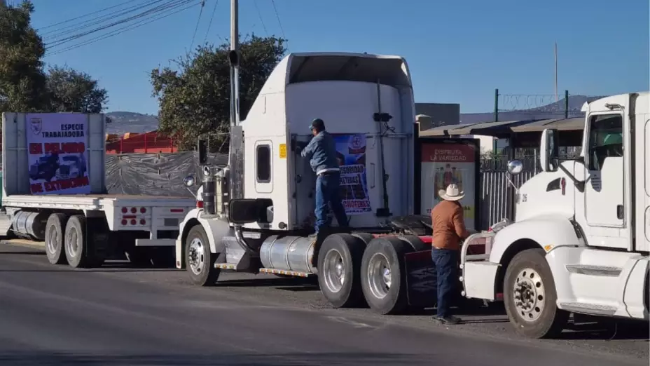 paro-transportistas-carreteras-de-México-afectadas