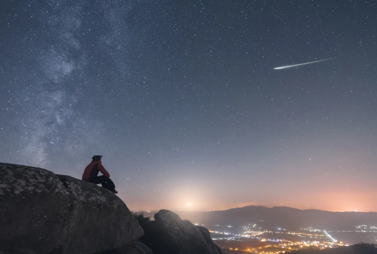 Descubre un potencial meteorito mientras navegaba por Google Maps