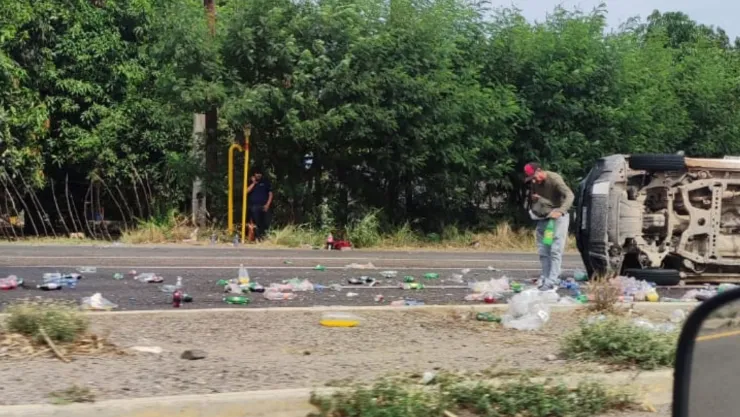 Rapiña de bebidas en la Culiacán-Eldorado