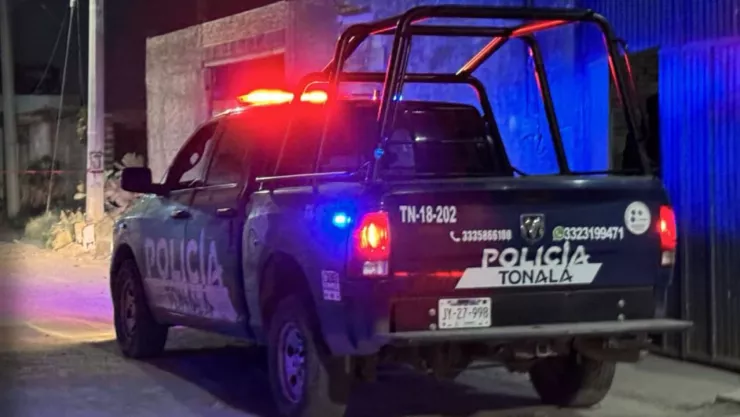 Localizan cuerpo en avanzado estado de descomposición dentro de una finca en la colonia Potrero del Sauz