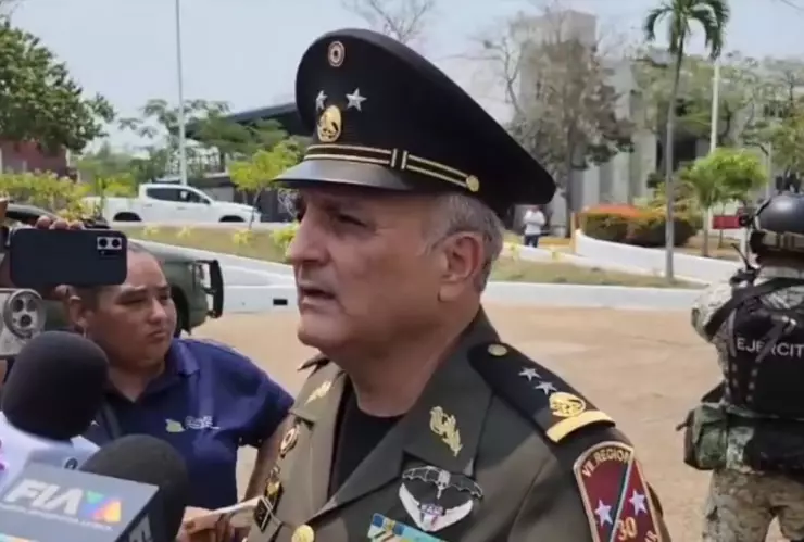 Comandante de la 30 zona militar, Miguel Ángel López Martínez.